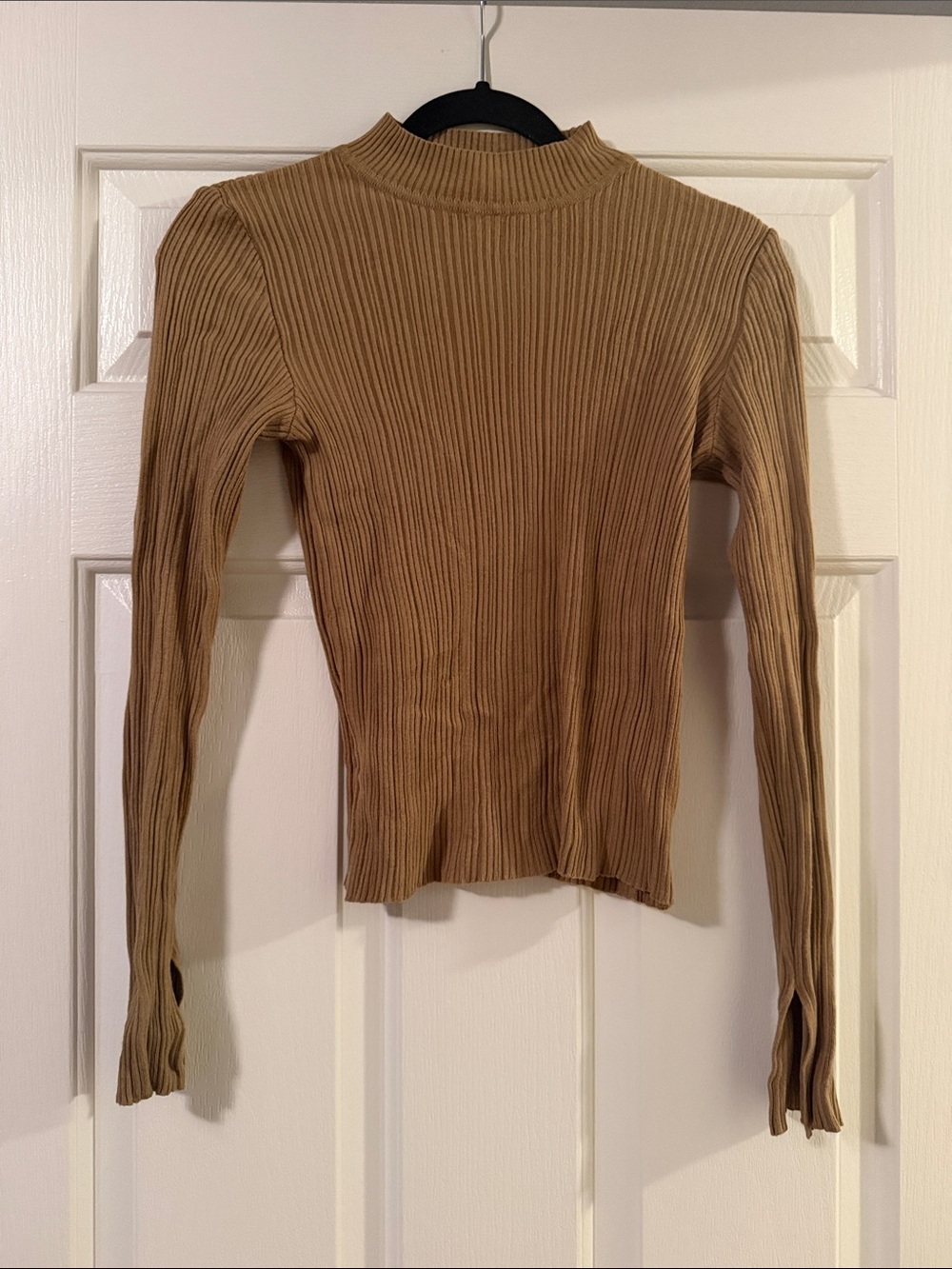 Ribbed Mock Neck Long Sleeve Top - Camel Brown